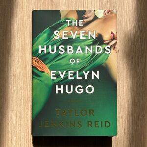 The Seven Husbands of Evelyn Hugo Book Hardcover